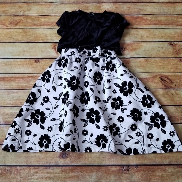girls black velvet dress